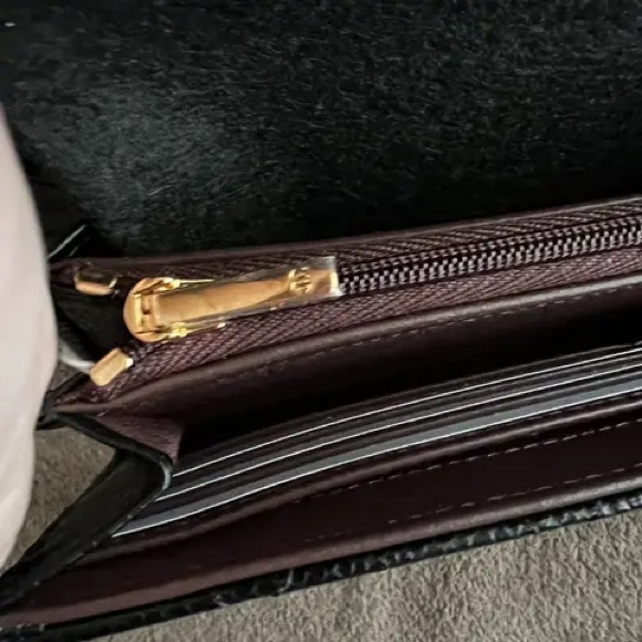 CHANEL - Classic Caviar Flap long Wallet NEWš„wallet on chain crossbody bagāļø - Picture 7 of 12